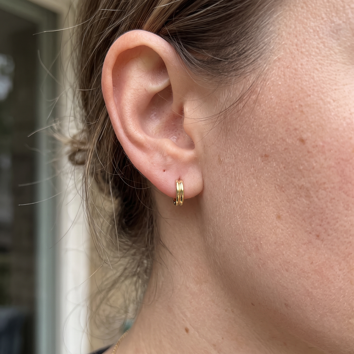 Metal Masters 14K Gold Plated Dainty Grooved Huggie Hoop Earrings for Women 2.5MM