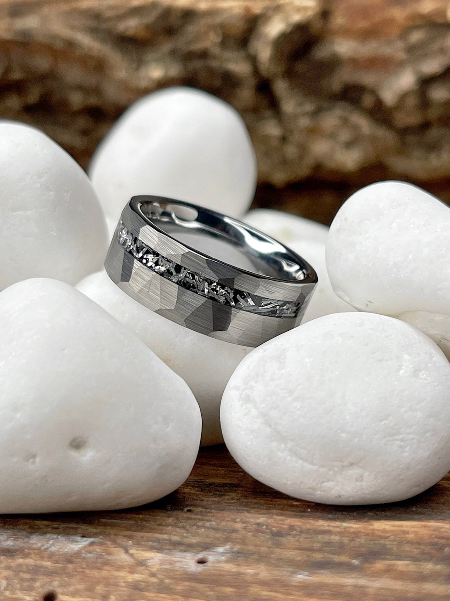 Men's Tungsten Carbide Ring Hammered Meteorite Wedding Band 8MM Silvertone Black